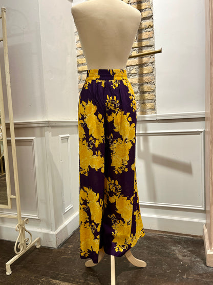 Pantalone palazzo viola e giallo